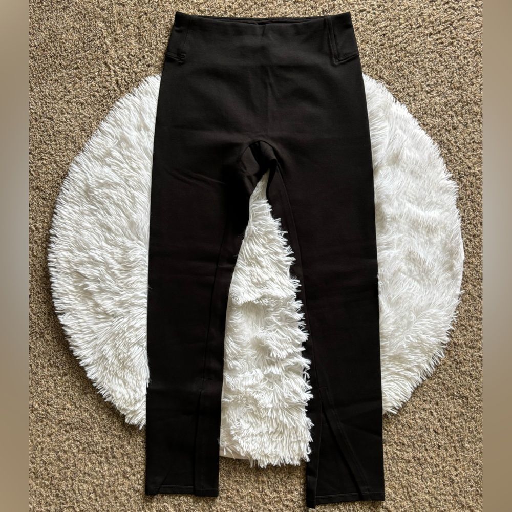 HALARA Black Leggings